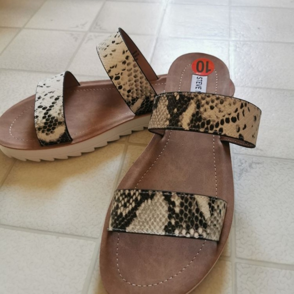 Size 10 Sandals